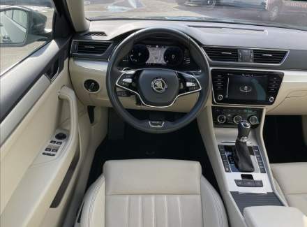 Škoda - Superb