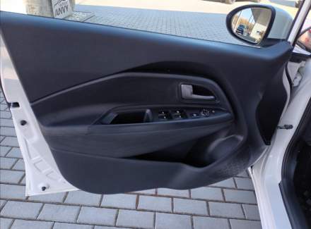 Kia - Rio
