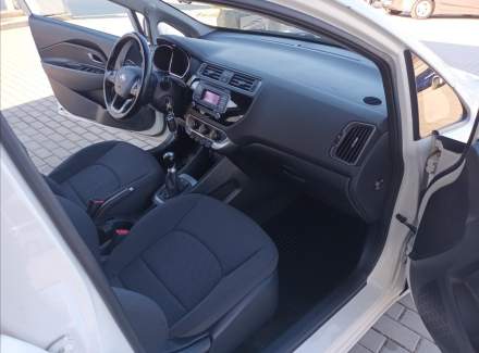 Kia - Rio
