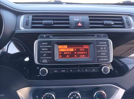 Kia - Rio