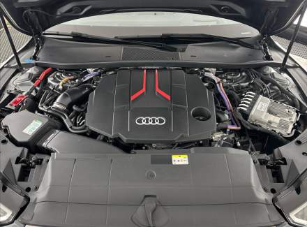 Audi - S7