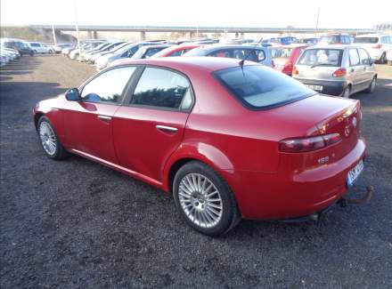 Alfa Romeo - 159