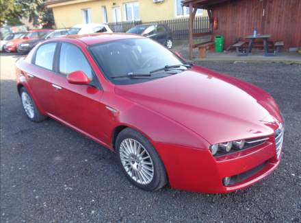 Alfa Romeo - 159