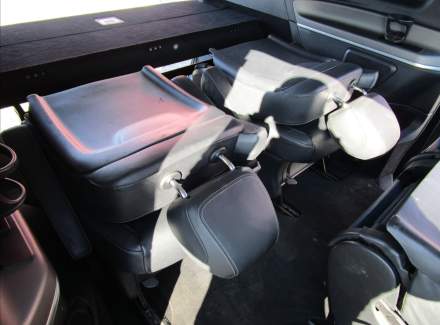 Mercedes-Benz - V-class