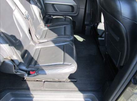 Mercedes-Benz - V-class