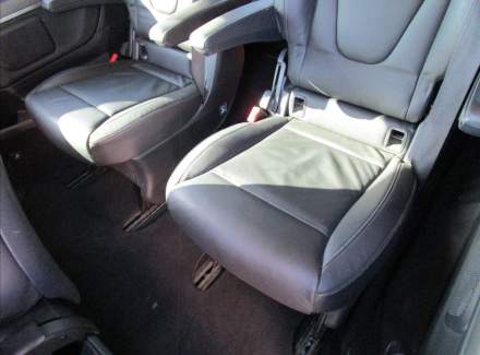 Mercedes-Benz - V-class