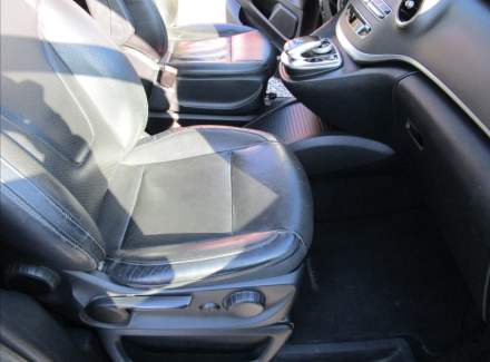 Mercedes-Benz - V-class