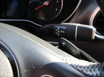 Mercedes-Benz - V-class