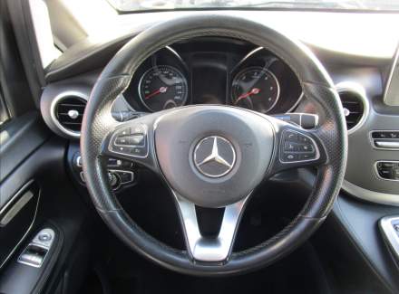 Mercedes-Benz - V-class