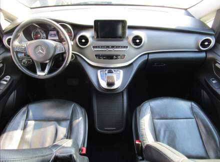 Mercedes-Benz - V-class