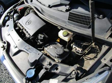 Mercedes-Benz - V-class