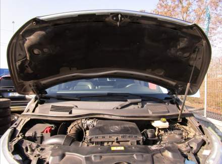 Mercedes-Benz - V-class