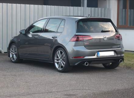 Volkswagen - Golf