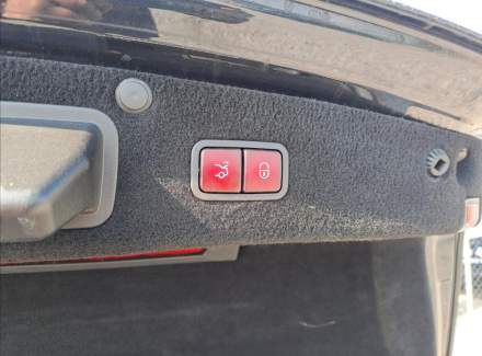 Mercedes-Benz - S-class