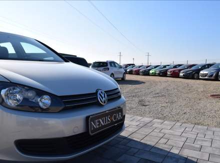 Volkswagen - Golf