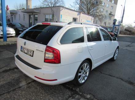 Škoda - Octavia