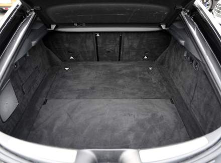 Mercedes-Benz - AMG GT