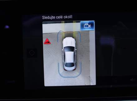 Mercedes-Benz - E-class