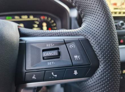 Mitsubishi - Outlander