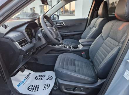 Mitsubishi - Outlander