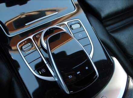 Mercedes-Benz - C-class