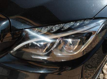 Mercedes-Benz - C-class