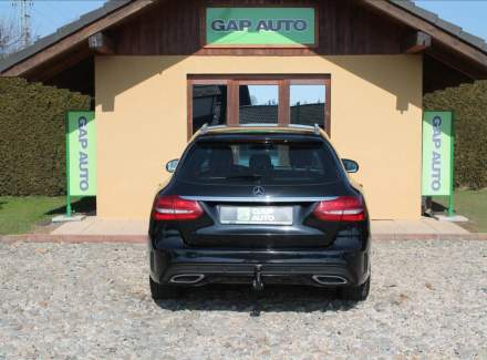 Mercedes-Benz - C-class