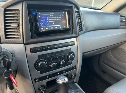 Jeep - Grand Cherokee