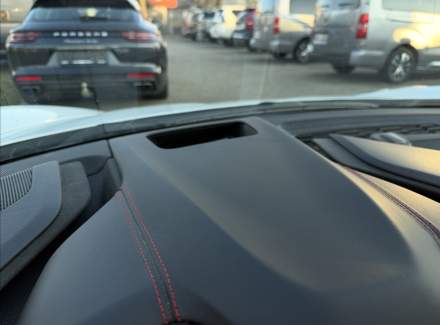 Chevrolet - Corvette