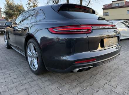 Porsche - Panamera