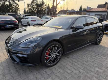 Porsche - Panamera