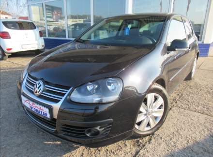 Volkswagen - Golf