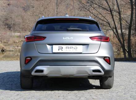 Kia - XCeed