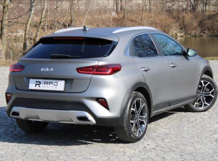 Kia - XCeed