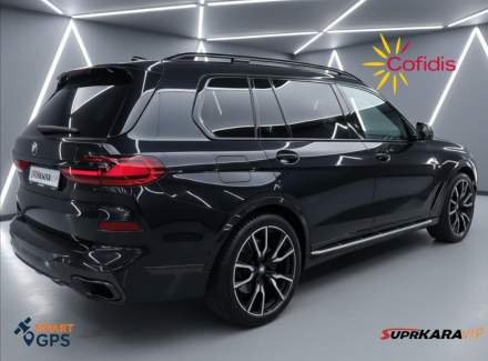 BMW - X7