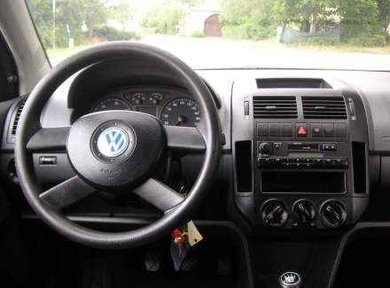 Volkswagen - Polo