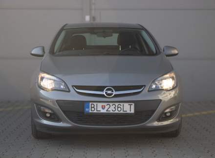 Opel - Astra