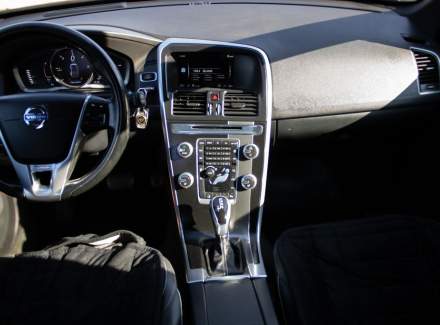 Volvo - XC60