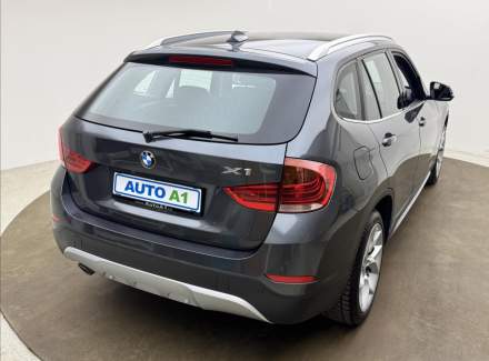 BMW - X1