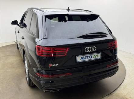 Audi - SQ7
