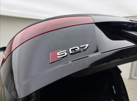 Audi - SQ7