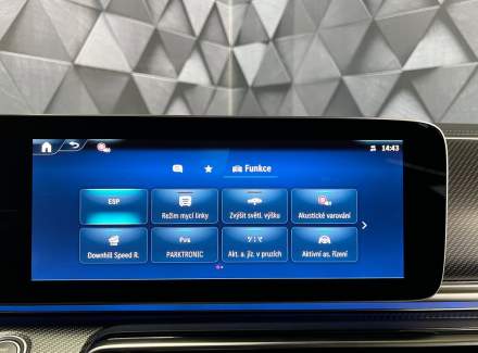 Mercedes-Benz - V-class