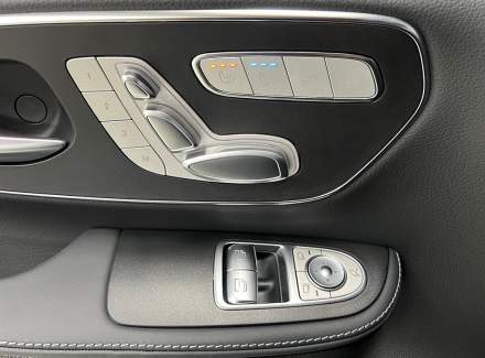 Mercedes-Benz - V-class