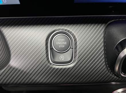 Mercedes-Benz - V-class