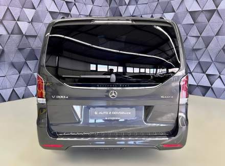 Mercedes-Benz - V-class