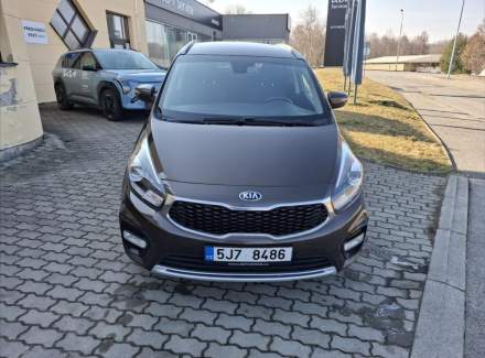Kia - Carens