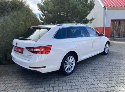 Škoda - Superb
