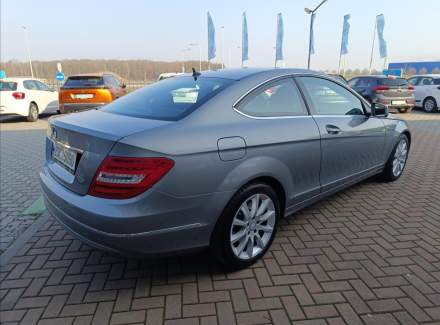 Mercedes-Benz - C-class