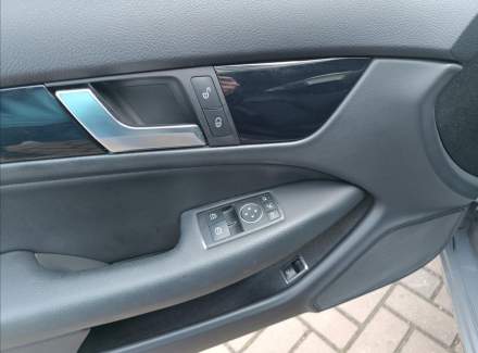 Mercedes-Benz - C-class