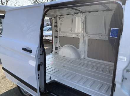 Mercedes-Benz - Vito